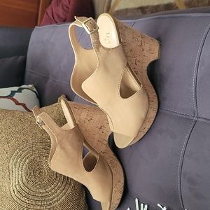 Wedge sandals